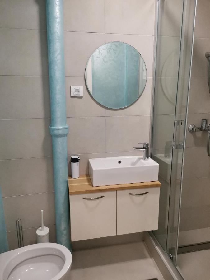Clock Tower Apartments Podgorica Ngoại thất bức ảnh