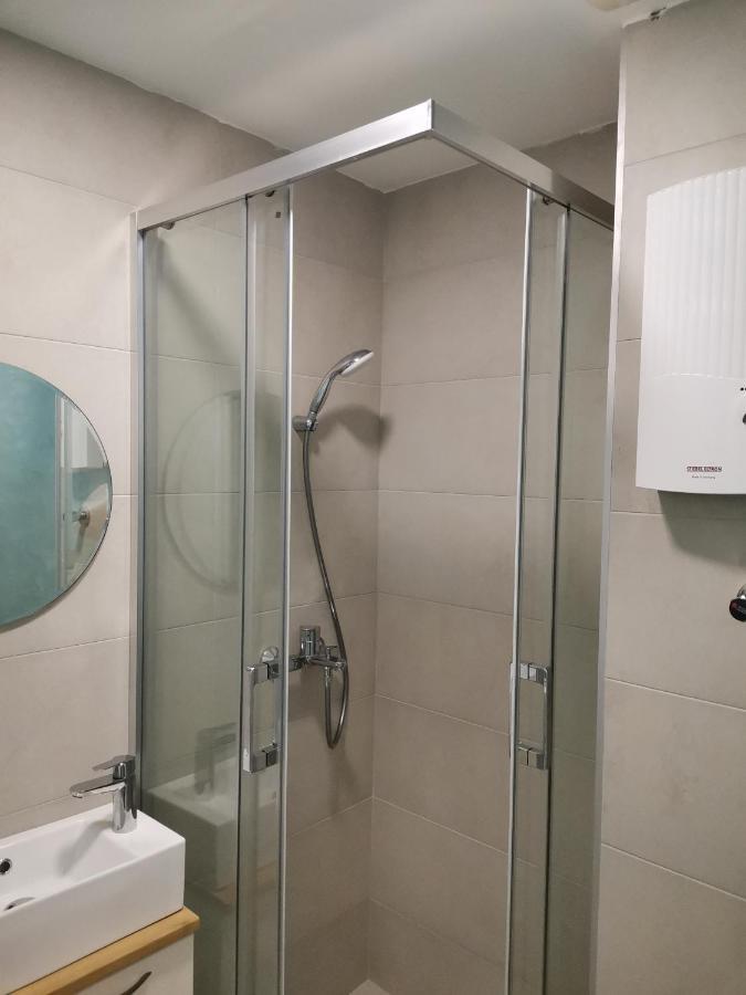 Clock Tower Apartments Podgorica Ngoại thất bức ảnh