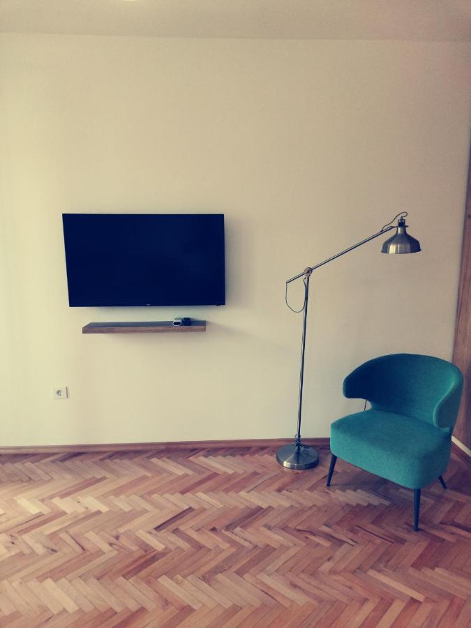Clock Tower Apartments Podgorica Ngoại thất bức ảnh